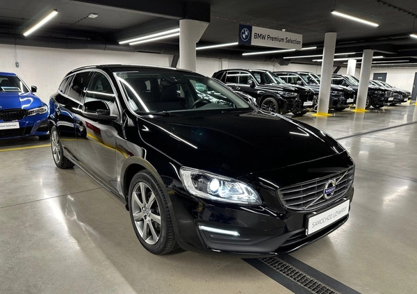 Volvo V60 cena 79900 przebieg: 71500, rok produkcji 2017 z Góra małe 631